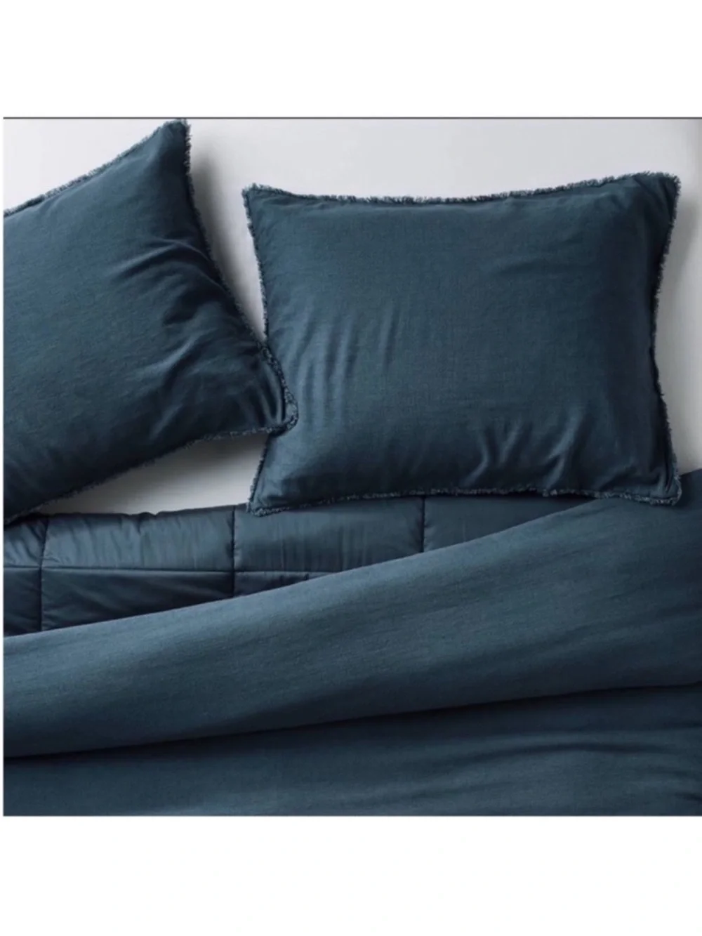NWT Full/Queen Heavyweight Linen Blend Comforter and Sham Set Dark Mineral Blue